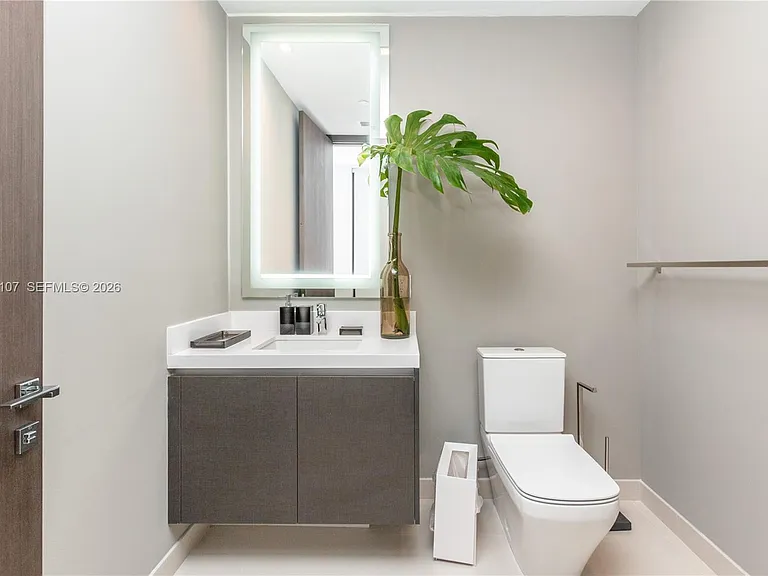 851 NE 1st Ave #Penthouse 4611-4611 — Photo 51