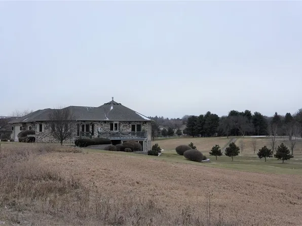 1231 Valley Estates Road, Mondovi, WI 54755