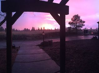 2111 E Red Barn Ln, Spangle, WA 99031