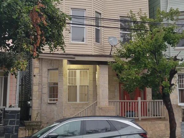 212 Maple St APT 1, Weehawken, NJ 07086