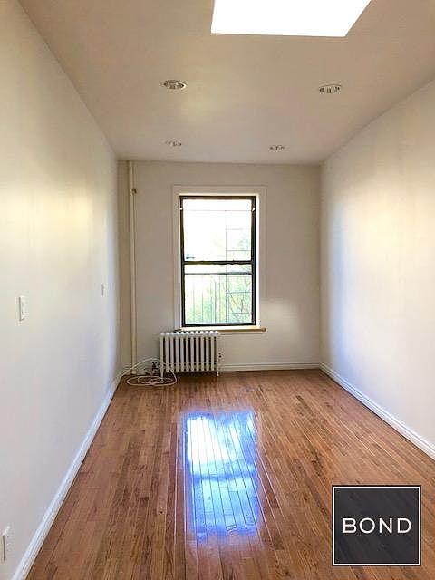 2nd image of 307 E 119th St APT 4C