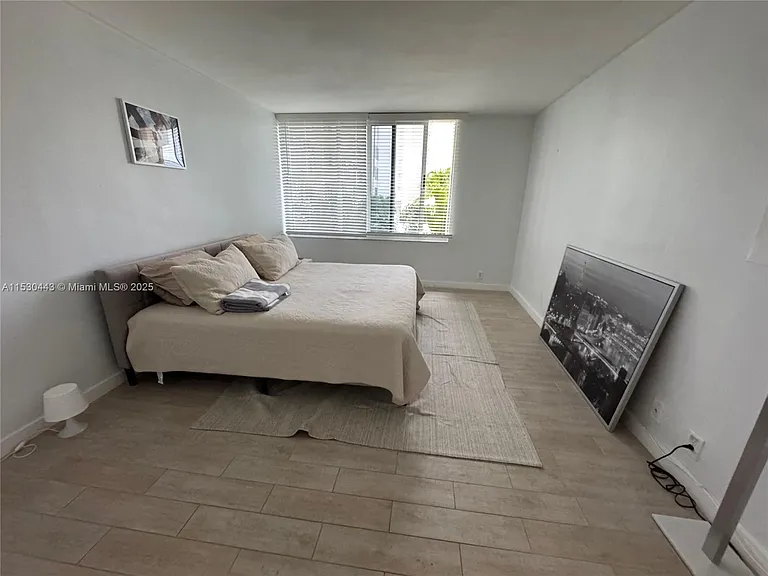 1200 West Ave #202 — Photo 22