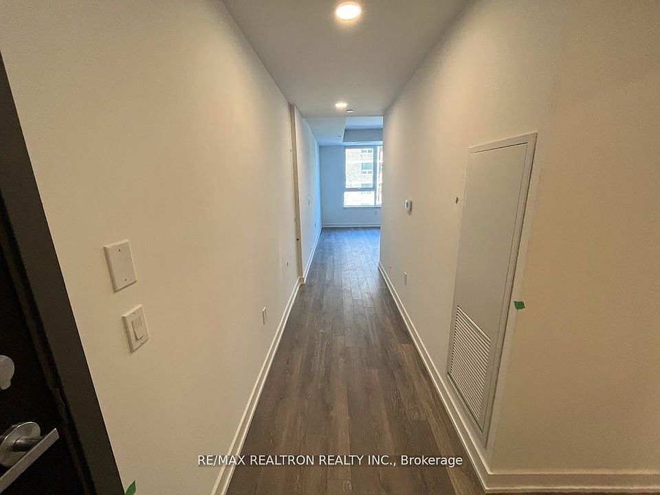 1st image of 1 Cardiff Rd #308