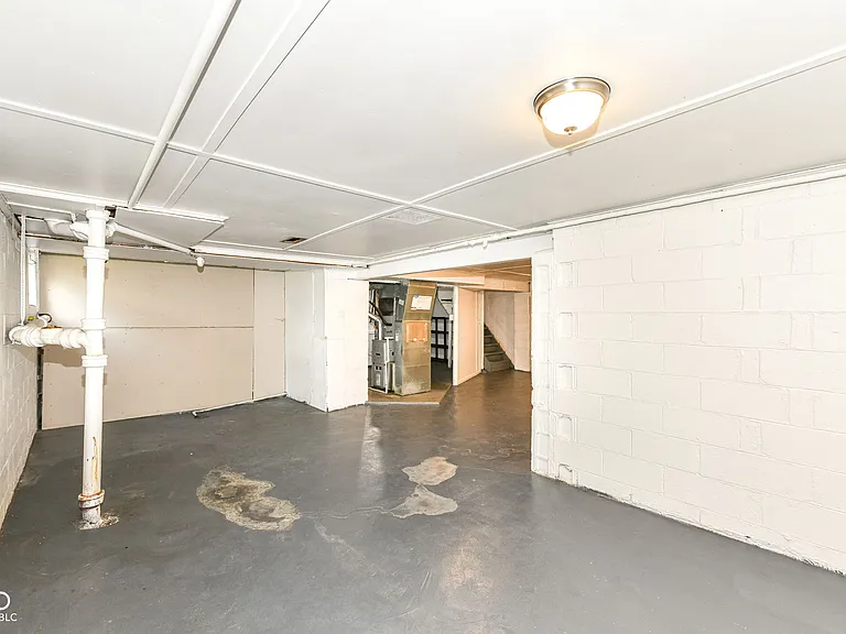5301 Evanston Ave — Photo 31