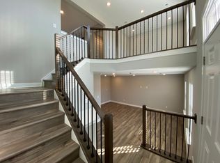 13824 Boiler Pl, Carmel, IN 46032