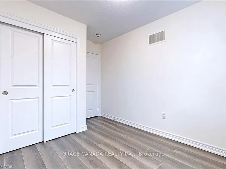 288 Glover Rd S #60 — Photo 27