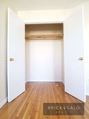 Rented by BRICK & GALO REALTY CORP | media 9