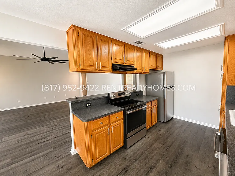 120 Clover Ln — Photo 15