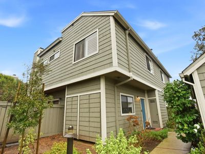 804 Centaurus Ln, Foster City, CA, 94404
