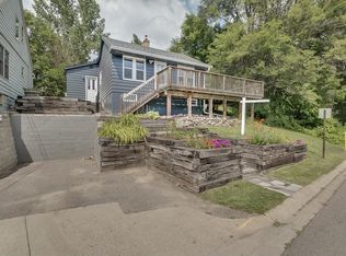 4906 Leslie Rd, Mound, MN 55364