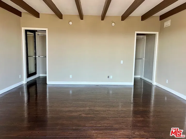 6910 Los Tilos Rd — Photo 27