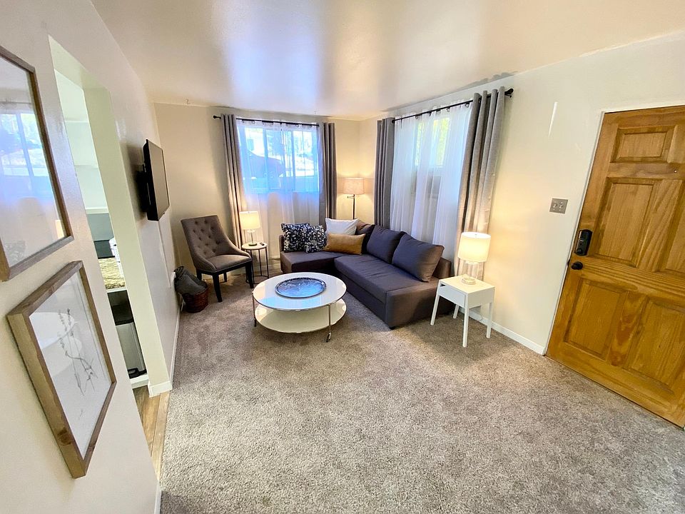 Living room.
