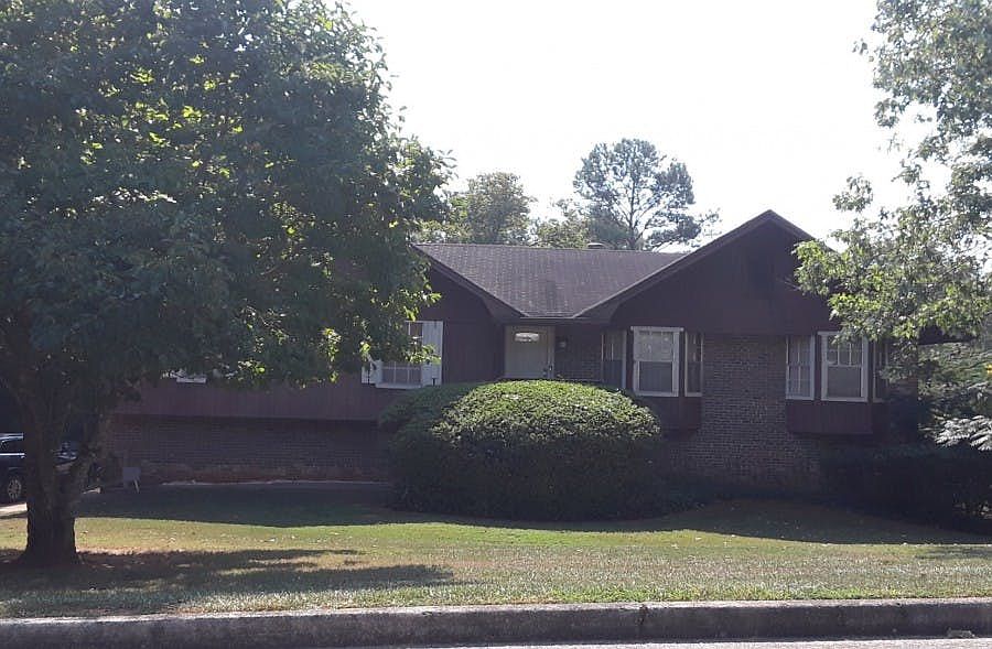1st image of 3299 Moravia Dr