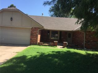 10013 Saint Helens Dr, Yukon, OK 73099