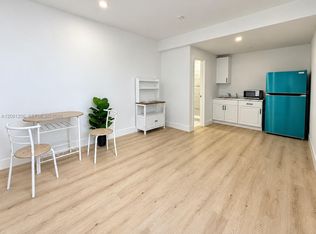7637 Biltmore Blvd #1, Hollywood, FL 33023