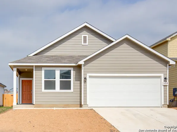 13229 HAGERD LOOP, St Hedwig, TX 78152