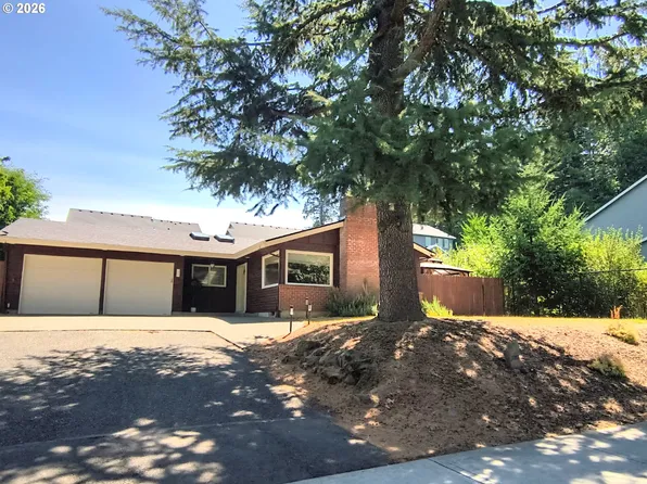 16300 SE Eckert Ln, Damascus, OR 97089