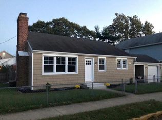 26 E Washington St, Riverside, NJ 08075