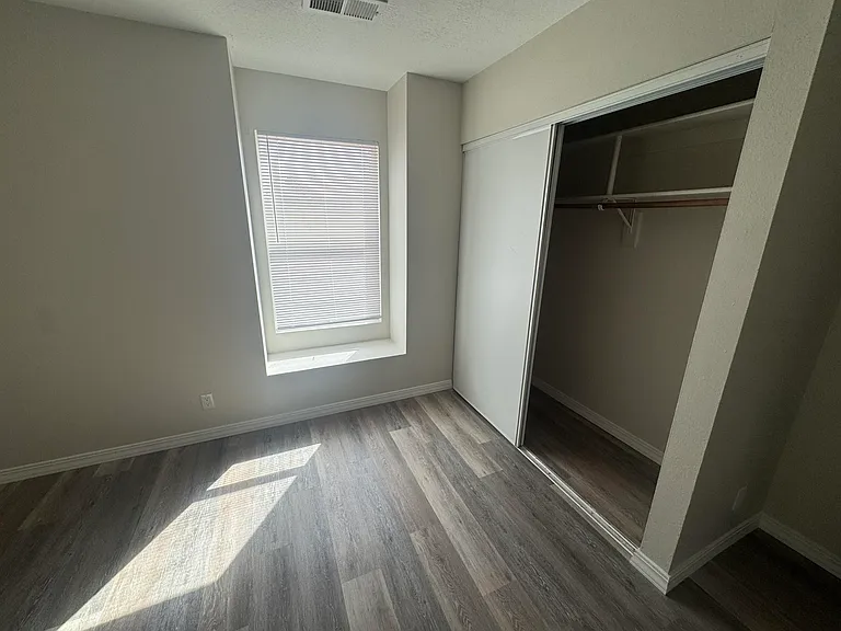 4765 Limestone Dr NE — Photo 20