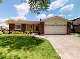 2645 N Forrest Ln, Arlington Heights, IL