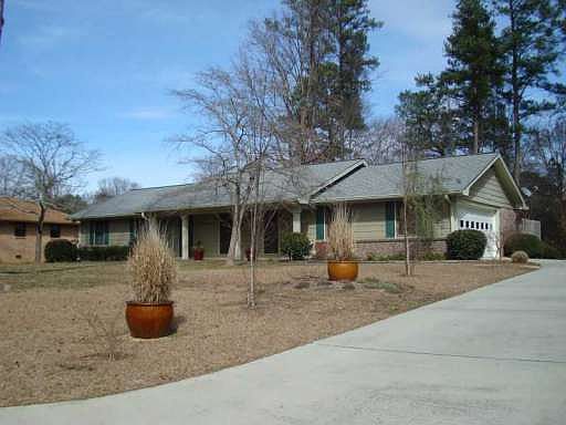 2nd image of 2314 Amber Woods Dr