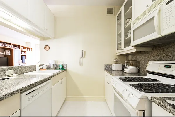 Rented by Owner | media 16