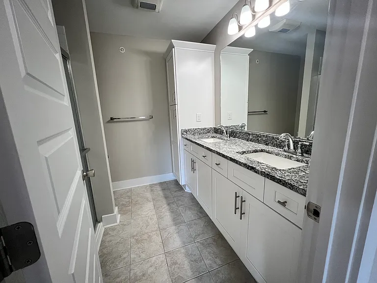 1056 Wells Way — Photo 11