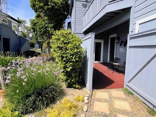 (undisclosed Address), Redwood City, CA 94065