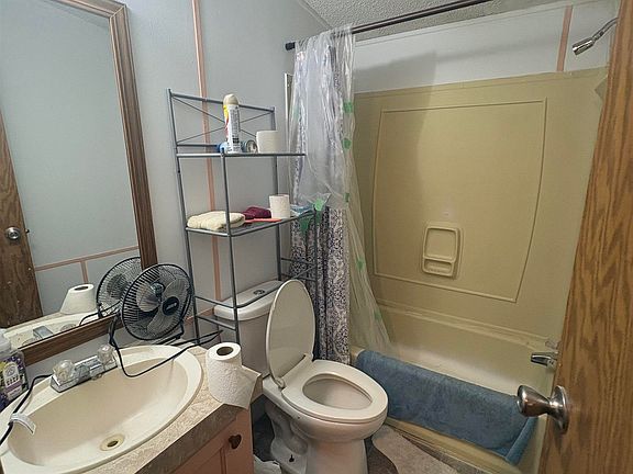 5th image of 7461 3rd St