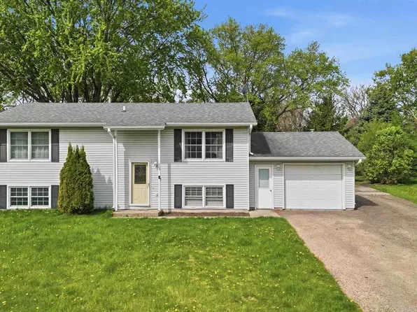 309 8th Ave NW, Waseca, MN 56093