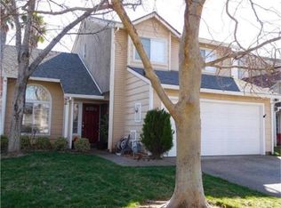 16 Whitewood Way, Chico, CA 95973
