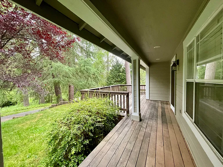 858 Evergreen Ln — Photo 21