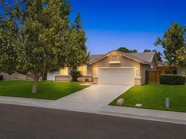 3537 Mount Lassen Ave, Rosamond, CA 93560