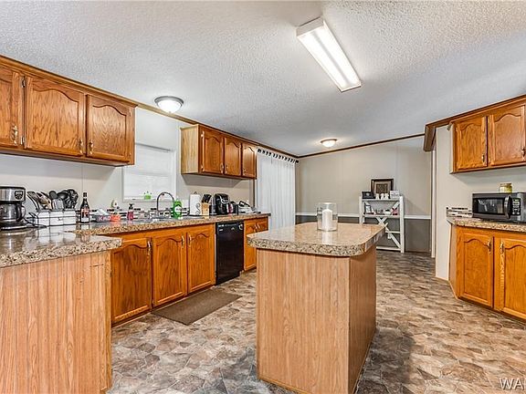 3rd image of 17021 Stonecliff Dr