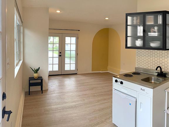 Main Unit - Interior