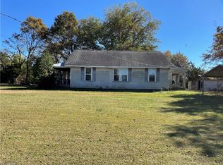 2039 Lower Hopedale Rd, Burlington, NC 27217