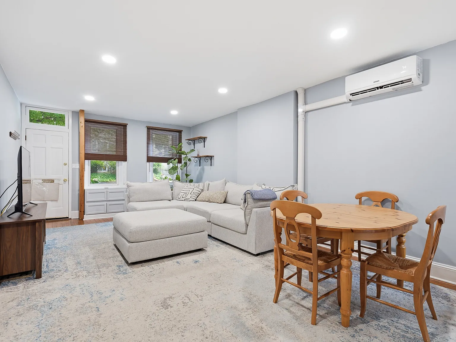 1515 Rodney - 1 — Photo 4