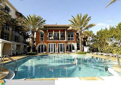 3rd image of 4445 El Mar Dr APT 203