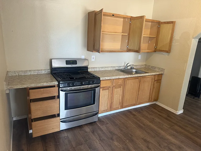 5225 Ridge St #D — Photo 10