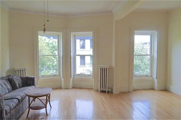 Rented by Avenue Sotheby's International Realty | media 47