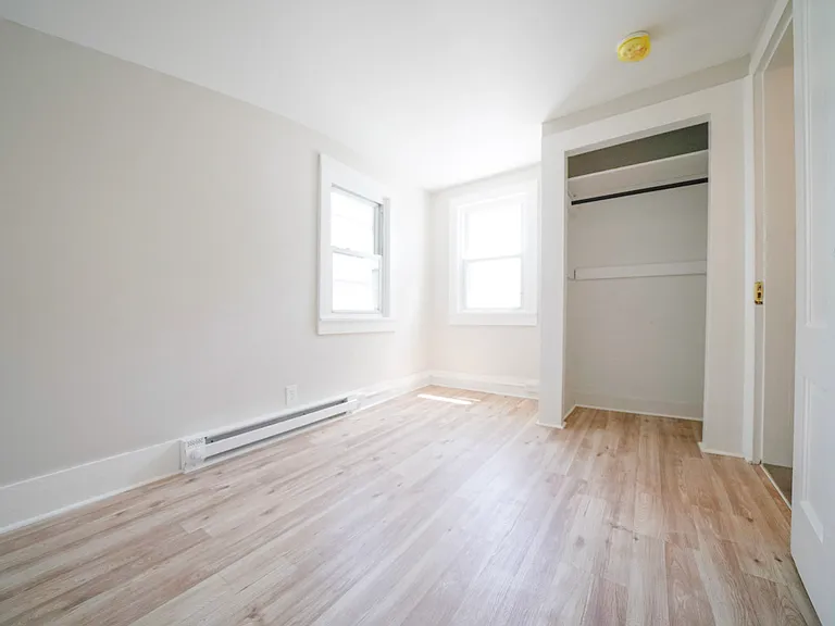 4 Foster Ct #4 — Photo 8