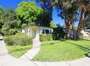 18257 Saticoy St, Reseda, CA 91335