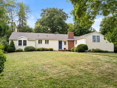 2 Hobart Rd, Marblehead, MA, 01945