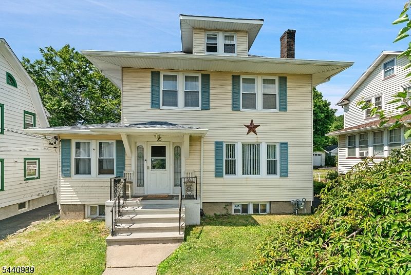 1st image of 85 Dumont Ave