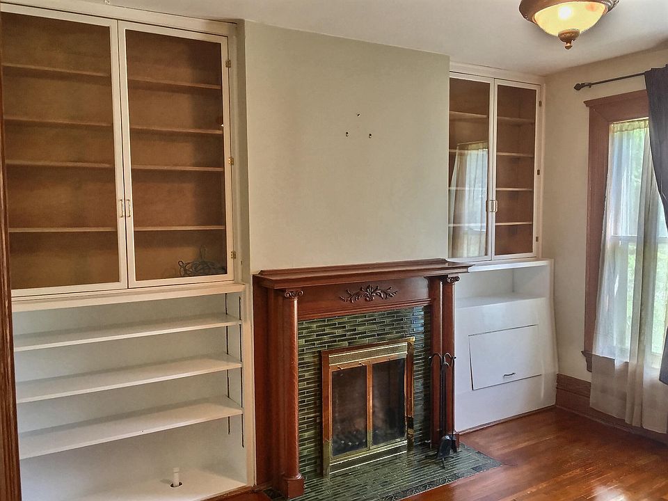 1st image of 599 Laurel Ave APT 2W