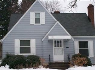 4359 W 212th St, Fairview Park, OH