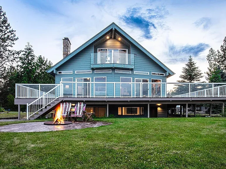 170 Flatwater Ln