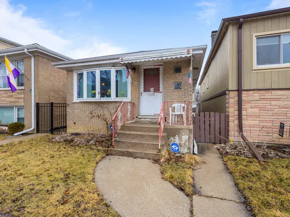 1128 Circle Ave, Forest Park, IL 60130