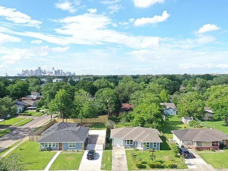 3607 Luca St — Photo 26