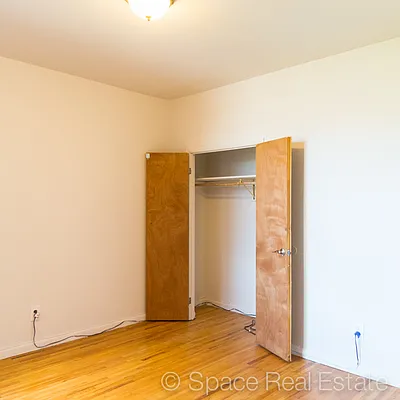 Rented by Space Real Estate | media 13